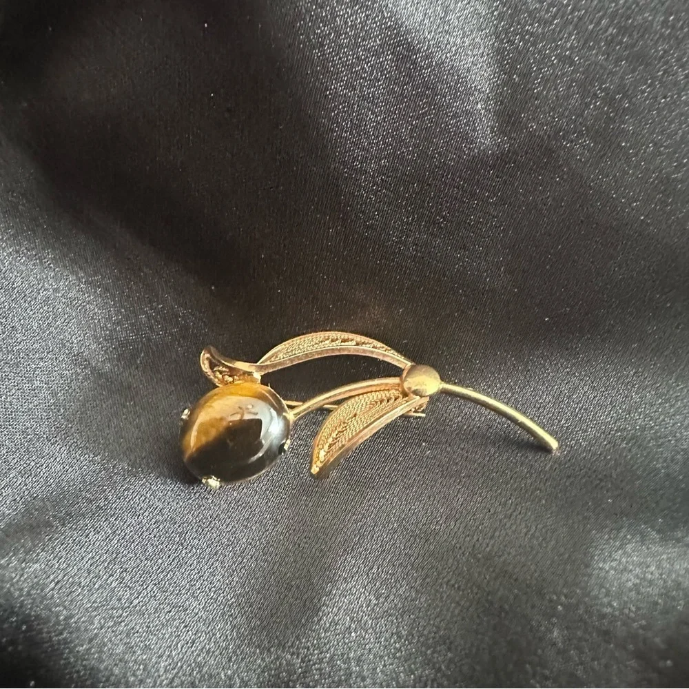 Vintage Tiger’s Eye Leaf Flower Brooch Pin 12/20 Gold Filled